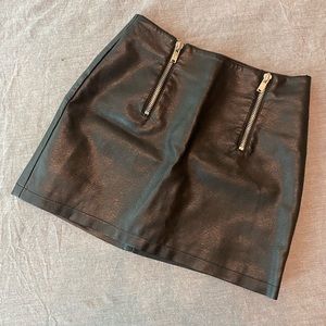 Forever 21 Black Faux Leather Pleather Skirt